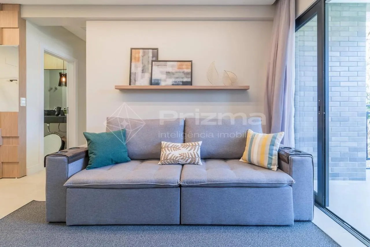 Apartment Waldgarten Bombinhas: Beachfront Luxury Condo with Pool & Fitness Center