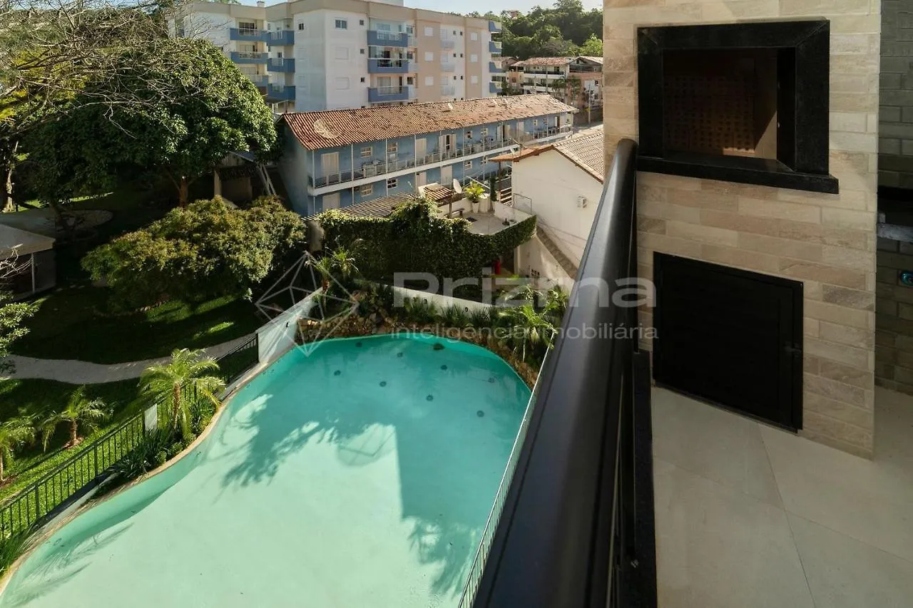 Apartment Waldgarten Bombinhas: Beachfront Luxury Condo with Pool & Fitness Center